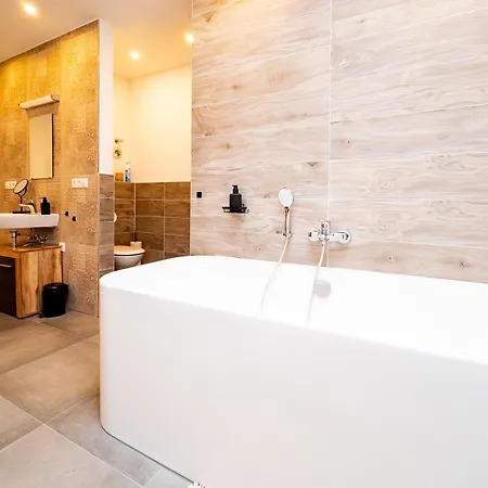 Ferienwohnung Fuer 6: Zentrum, Wifi, Tv, Kueche, Neu Bad Neuenahr-Ahrweiler Extérieur photo