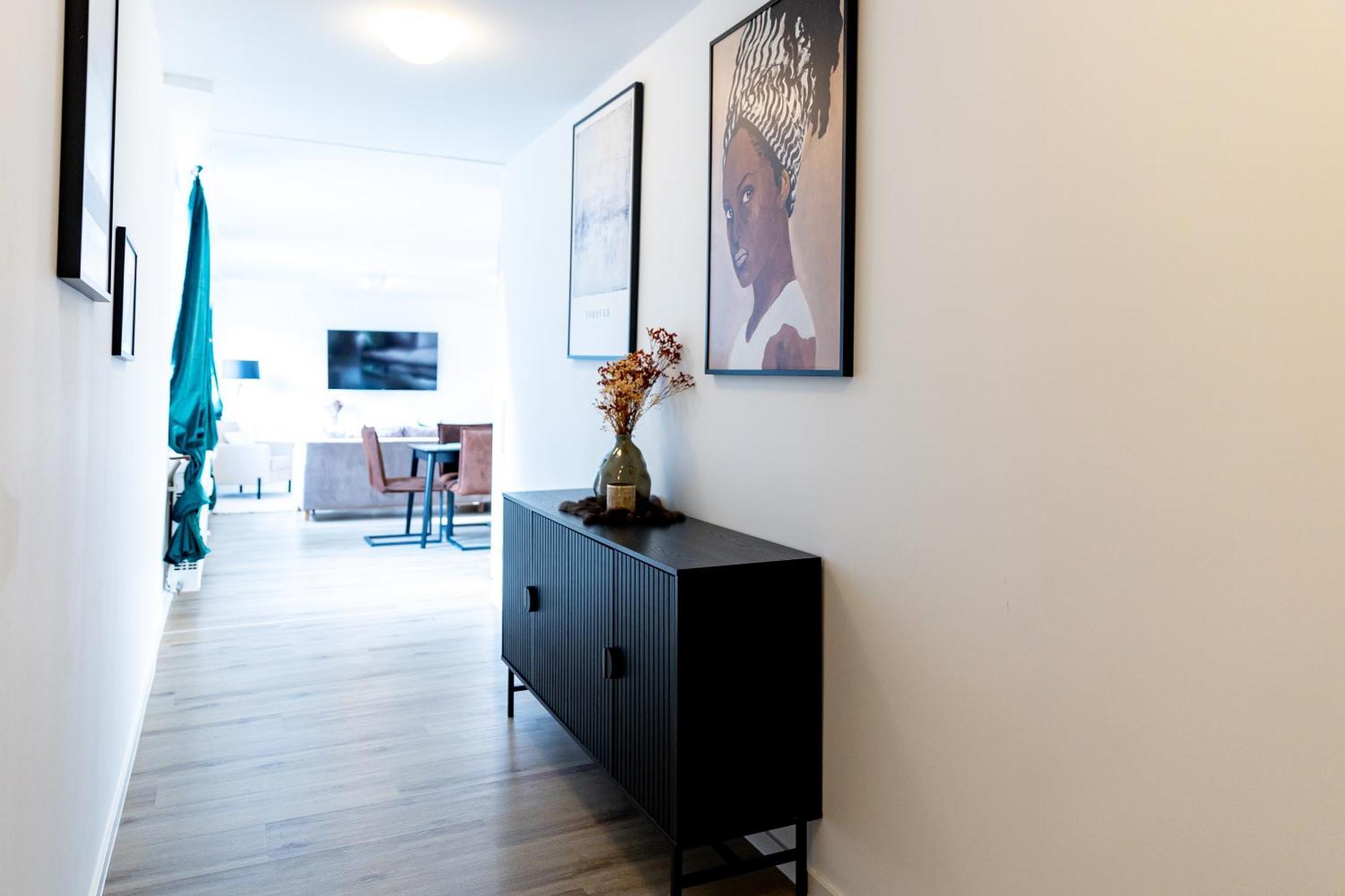 Fuer 6: Zentrum, Wifi, Tv, Kueche, Neu Appartement *
