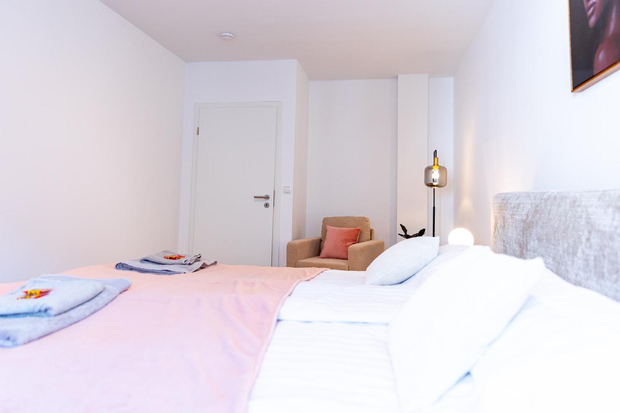 Fuer 6: Zentrum, Wifi, Tv, Kueche, Neu
