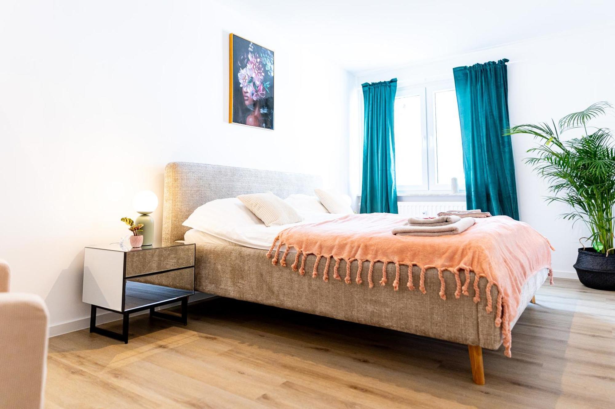Fuer 6: Zentrum, Wifi, Tv, Kueche, Neu Appartement Bad Neuenahr-Ahrweiler